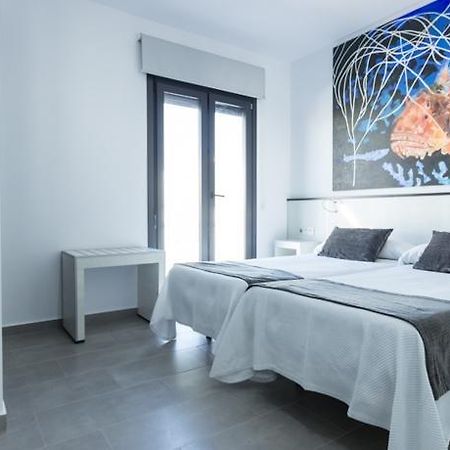 Hostal El Yunque Conil De La Frontera Phòng bức ảnh